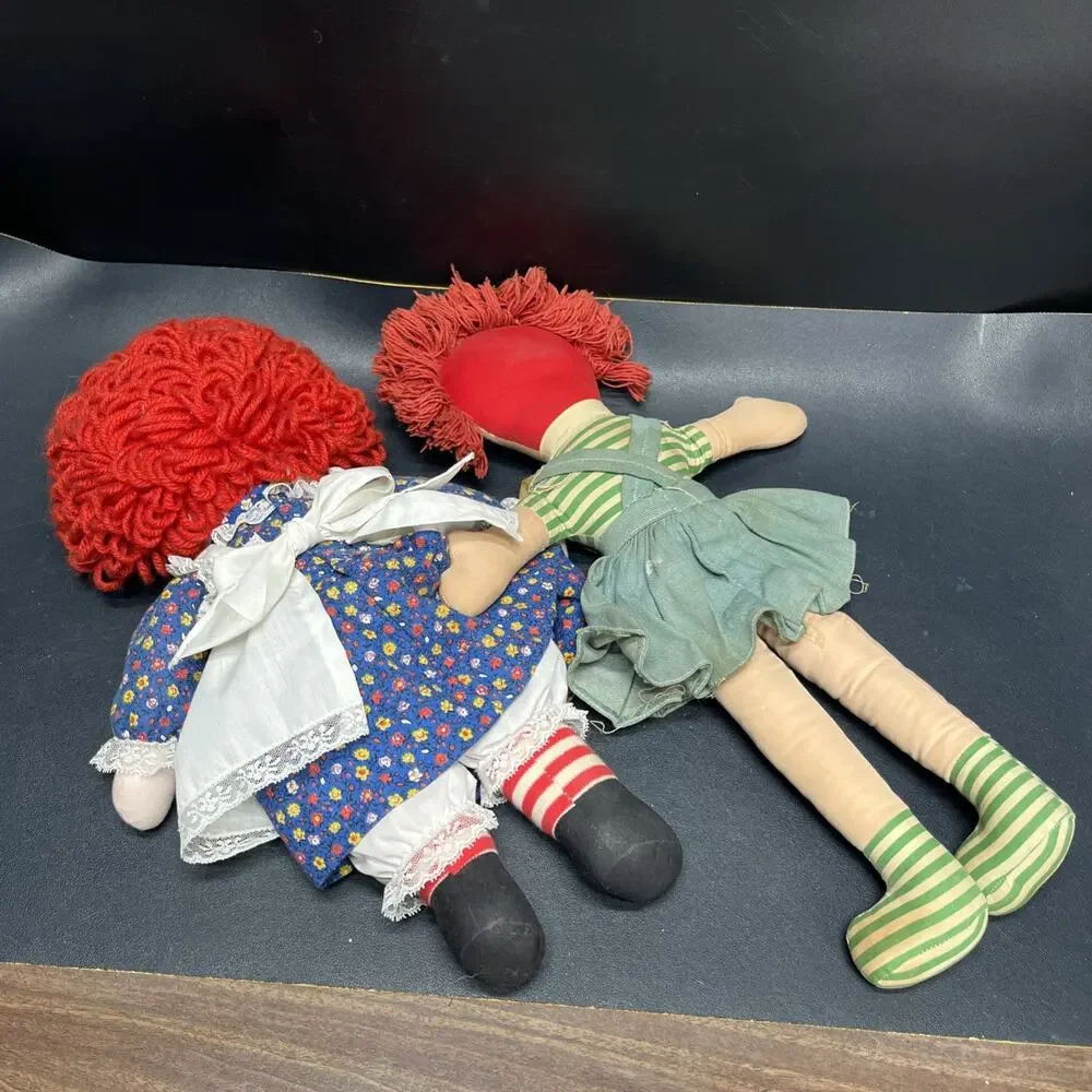 Vintage Rag Dolls Unbranded Lot Of Two Dolls 15” And 17”